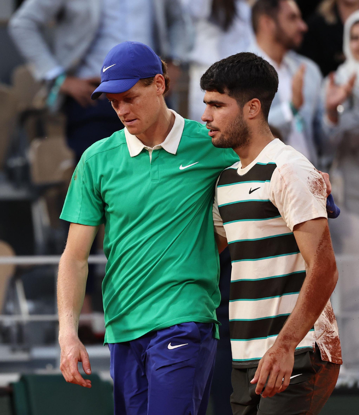 开云体育官网-法国网球队完胜世界网球队，克耶高斯一己之力扛起全队