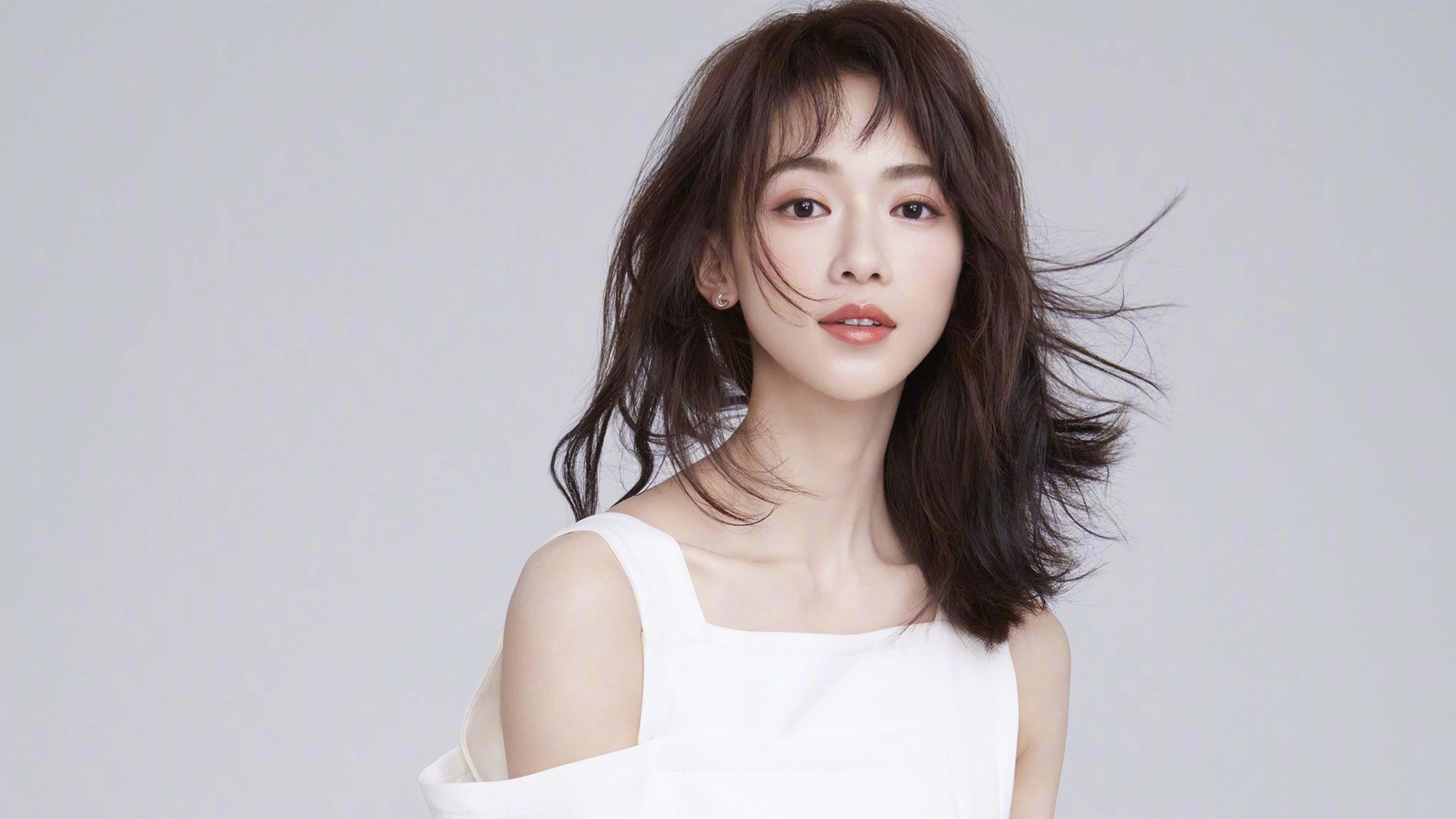 开云体育登录-凡尔登绞肉机后的孤胆枪手，雷霆如何靠布克的关键子弹险胜骑士